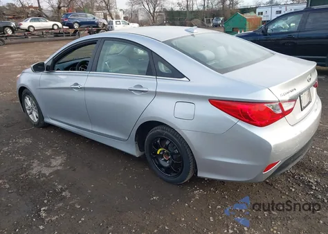 2014 Hyundai Sonata Gls z USA, uszkodzony, nr VIN 5NPEB4AC4EH869467